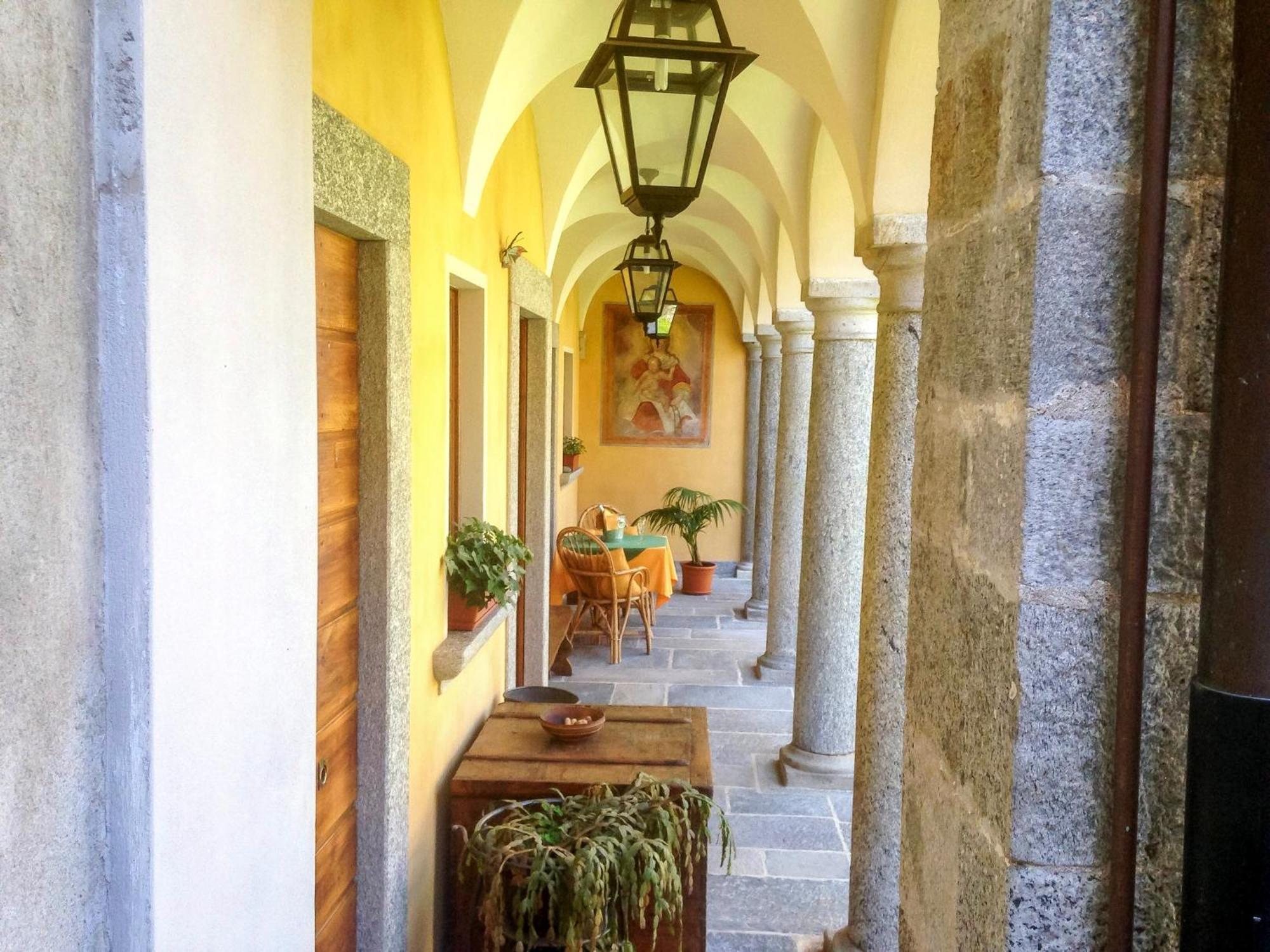 Casa Borgo Apartment Cannobio Exterior foto